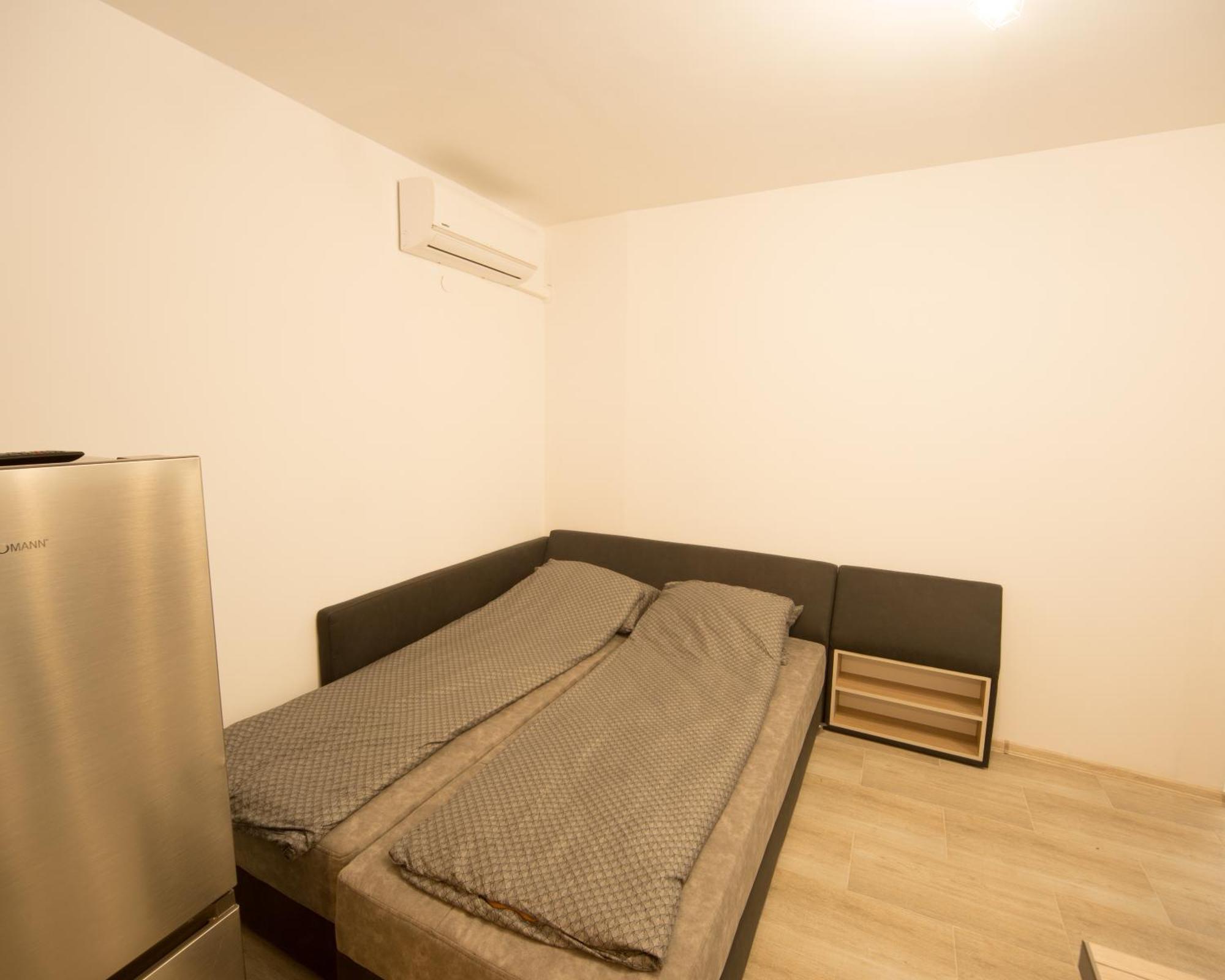Aleks Top Center 2- Free Parking Burgas Extérieur photo